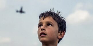 boy looking at sky veda boys